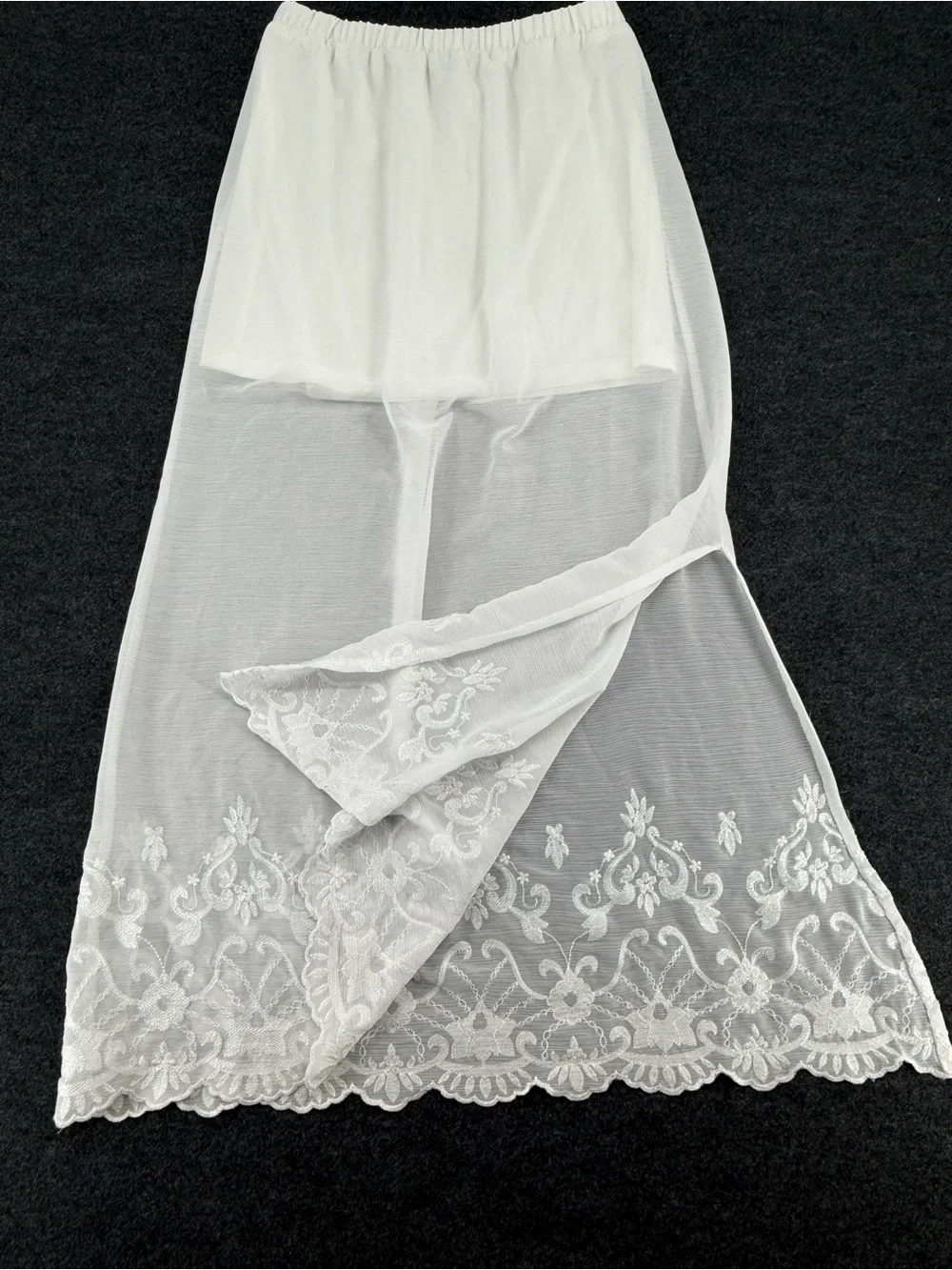 Candie's White Lined Maxi Slip - Picture 3 of 5